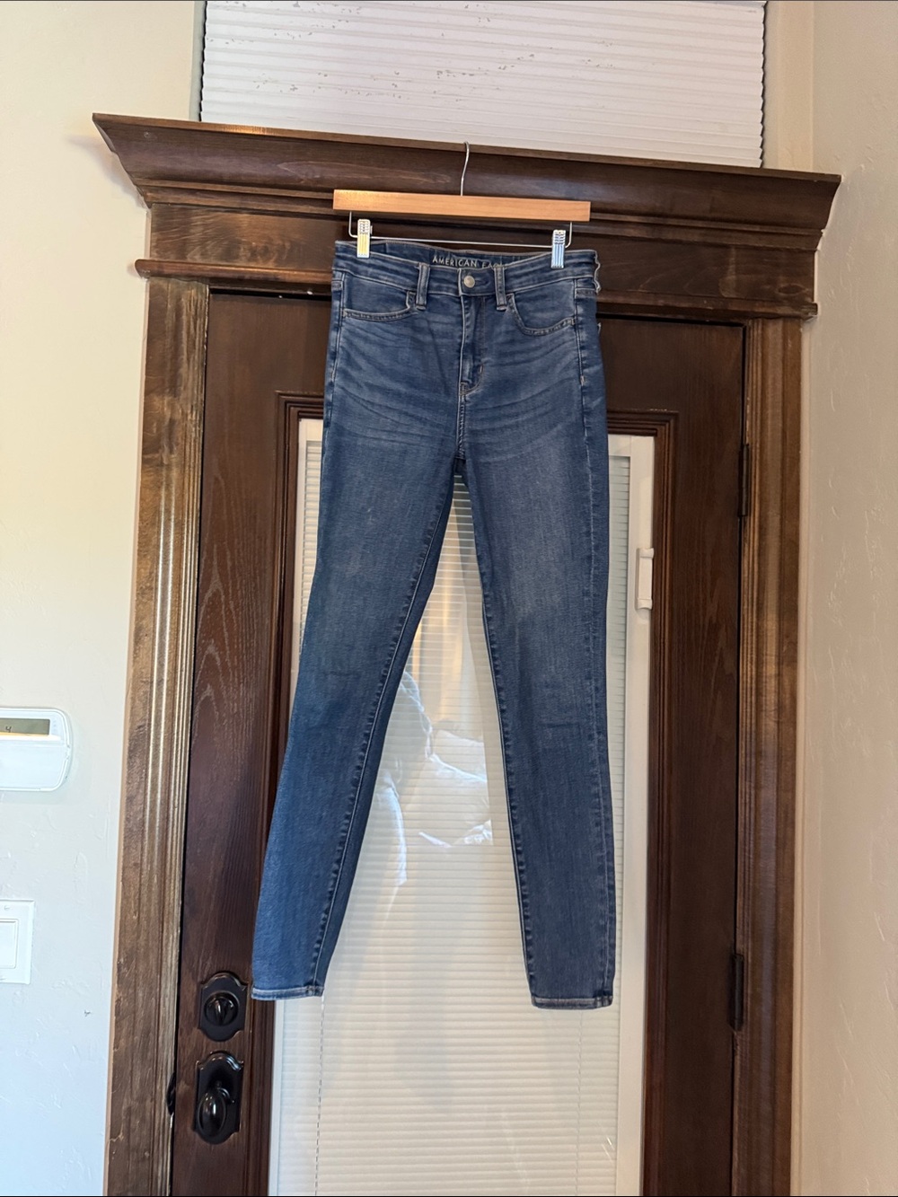 American Eagle Outfitters Slim High-Rise Skinny Jeans - Medium Blue